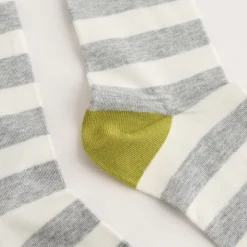 Grey Stripes Socks><noscript><img width=