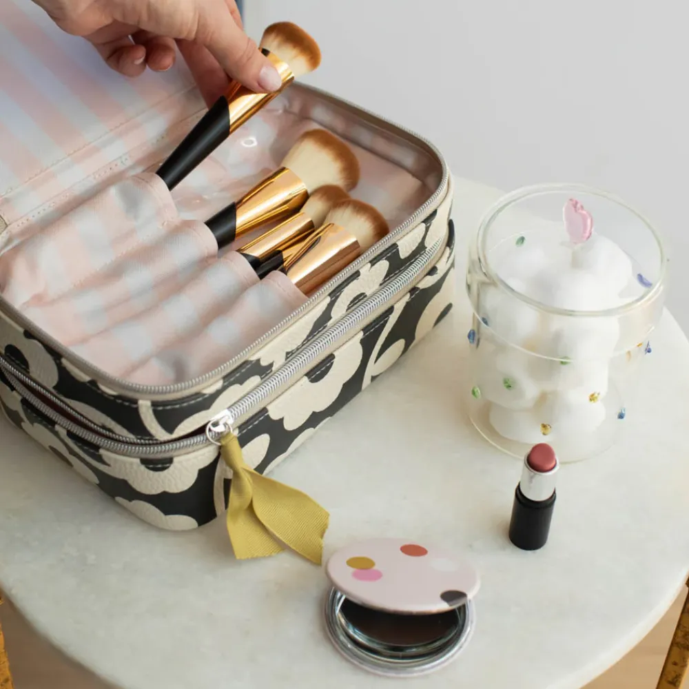 Mono Floral Make Up Case>Caroline Gardner Flash Sale
